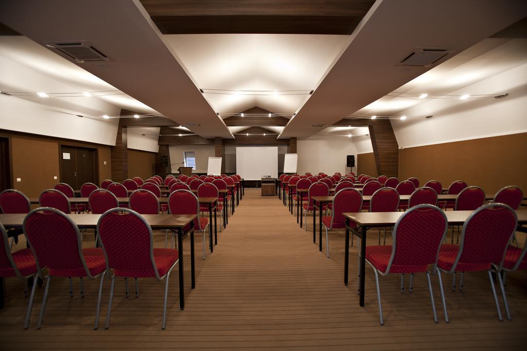 קובסנה Hotel Clermont מראה חיצוני תמונה